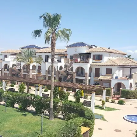 Homes Of Spain, Al Andalus Residencial Reda Con Vistas Piscina Y Wifi Apartman